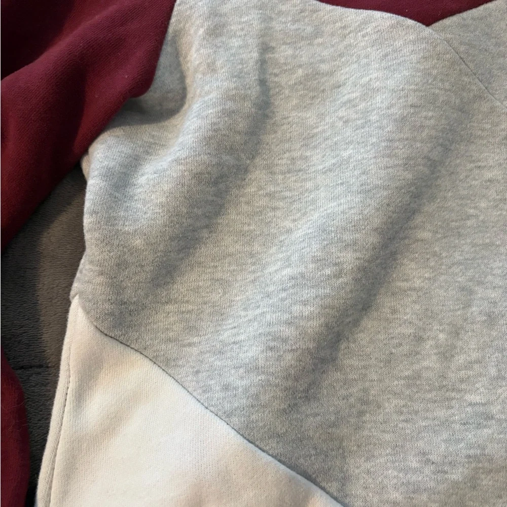 Twik Wilderness Adventure Sweater - Small - Picture 4 of 7